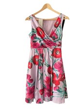 Minuet Petite Size 10 Fit &