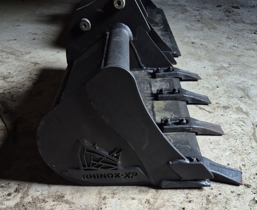 Rhinox excavator tooth bucket - rhinox,