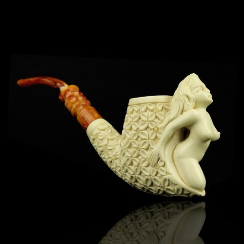 Nude lady pipe ali block - , by