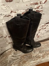 Ladies Florence & Fred Black