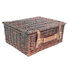 Empty Wicker Hamper Baskets with Lids for Christmas, gifts, shop display