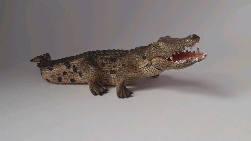 Schleich crocodile figure - schleich, with
