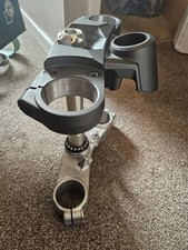 Zzr1400 Zx14r Yokes Top And Bottom. Vgc. Tripple Trees.