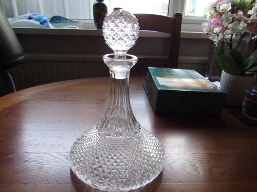 Vintage heavy based crystal - vintage, heavy-based