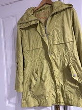 Ladies Raincoat/jacket By