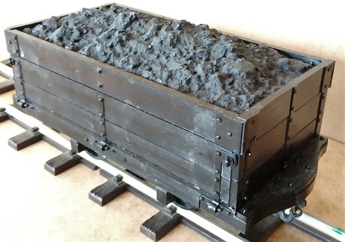 Wagon coal load - for, binnie
