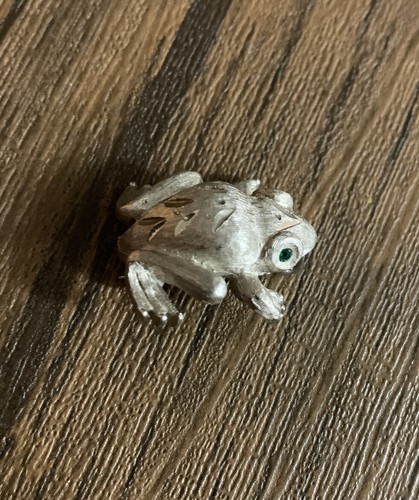Vintage signed frog - j.j.,