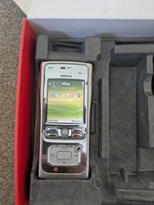 Nokia N91 - 4GB  Chrome Silver