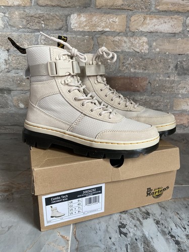 Martens boots brand new - dr,