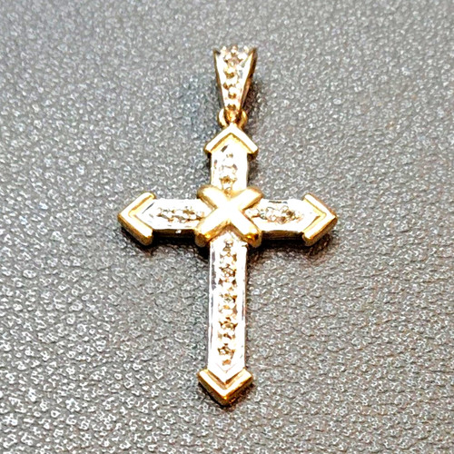 9ct solid gold cross - cross, 0.25ct