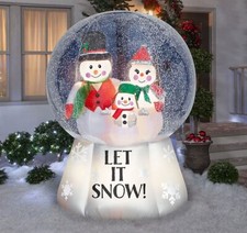 6 Ft SNOWMAN FAMILY SNOW GLOBE