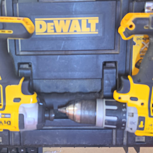 Dewalt dck266m2t 18v - 18v, xr