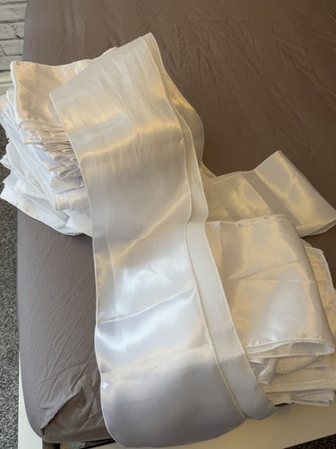 White satin chair sashes - 70,
