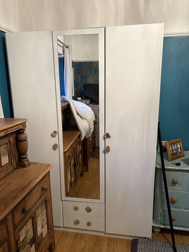White freestanding door - freestanding,
