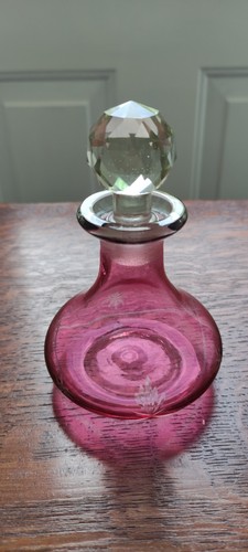 Vintage cranberry cut glass - cut,