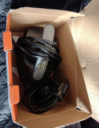 Vango airbeam zephyr 12v pump - vango,