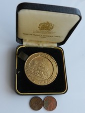 BOXED MEDAL, HENLEY VETERAN REGATTA, 1996, D4+. MADE By TOYE, KENNING & SPENCER.