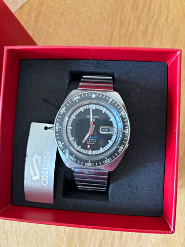 Seiko auto black dial - 5,