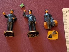 Vintage Dinky Toys Miniature Figures Station Staff for Model Railway OO Gauge