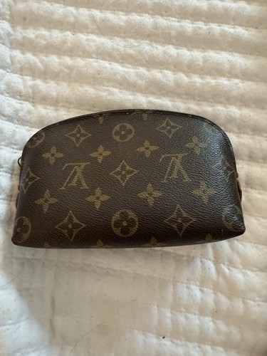 Louis vuitton cosmetic - louis,
