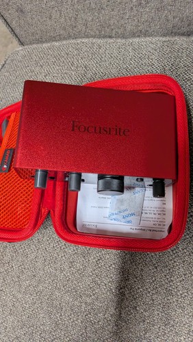 Focusrite scarlett solo 4th - focusrite,