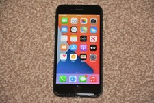 Apple iPhone 7 - 32GB - Black
