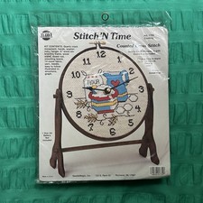 BNWT Vintage Needlemagic.Inc