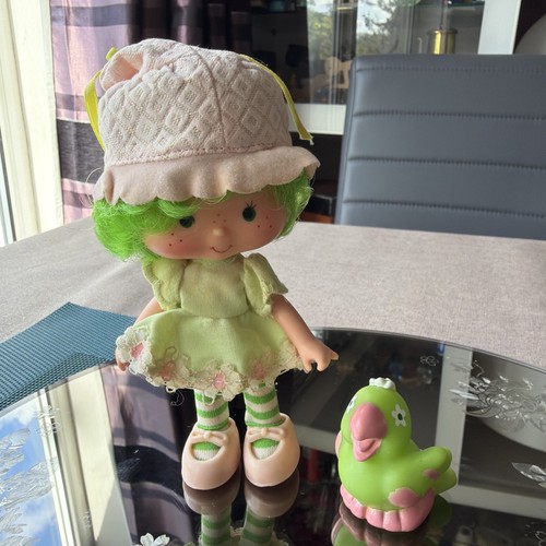 Vintage strawberry shortcake - vintage,