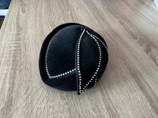 Kangol pillbox style hat black