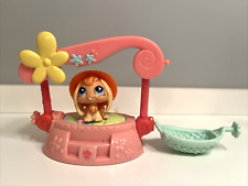 Littlest Pet Shop Fancy Friends Flip Sofa Set! LPS with Bunny LP #480 + Sunhat