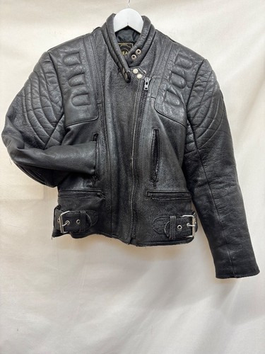 Black heavy padded vintage - j&s,