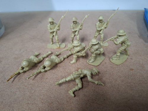 Vintage airfix soldiers - airfix,