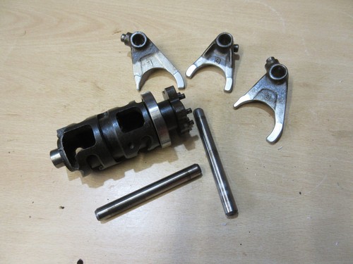 Yamaha xt600 tenere gear - ,