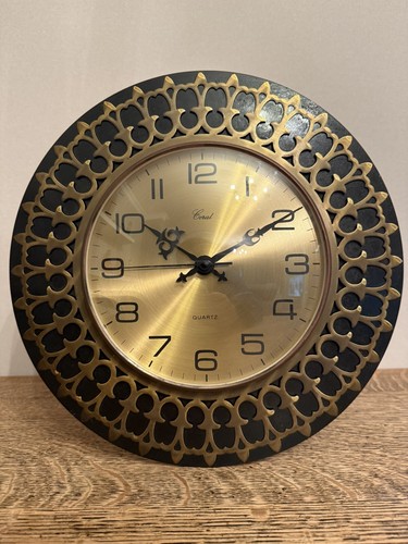 Coral retro vintage wall - wall, clock