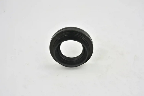 Gearbox shaft seal