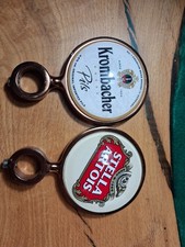 Beer tap pumphandle badges