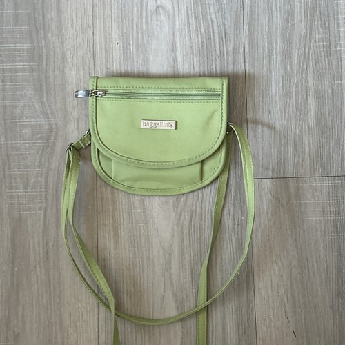 Baggallini the mini - the, go