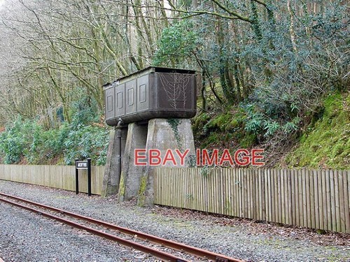 Photo old loco watering tank - photo,