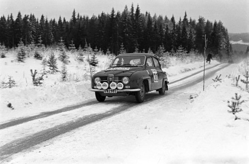 Saab 1968 rally car - v4,