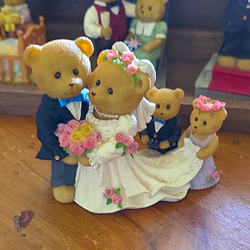 Avon keepsake teddies - avon, wedding