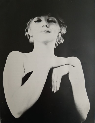 Woman their elegance norman - woman,