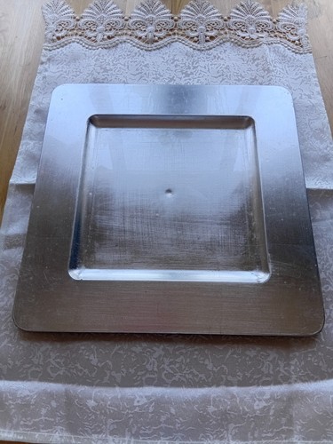 Silver plate chargers - 4,