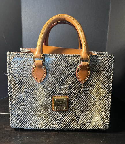Dooney bourke women s - bourke, gray