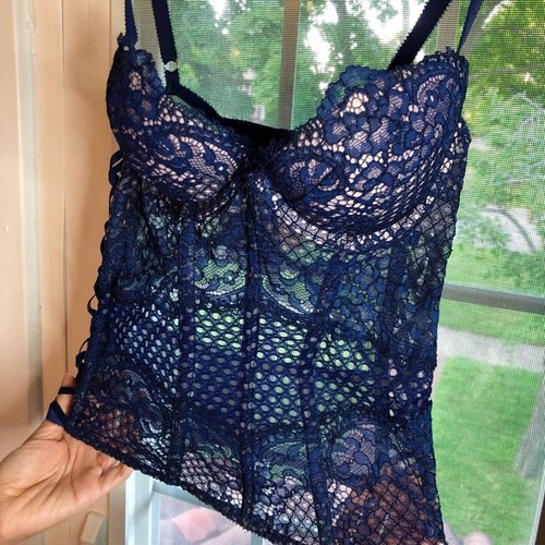 2000s blue victoria - blue,