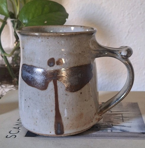Studio pottery dragonfly - dragonfly, mug