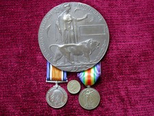 1916 Replica Copy WW1 Casualty Group - Medals & Name Engraved  Memorial  Plaque