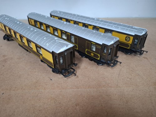 Hornby pullman coaches - pullman,