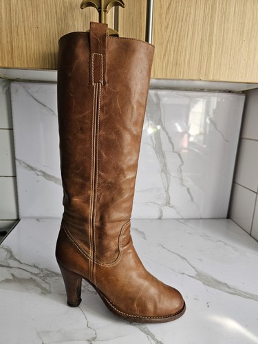 Russell bromley 6 - russell,