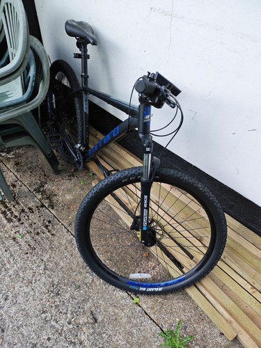 Carrera mountain bike - carrera,