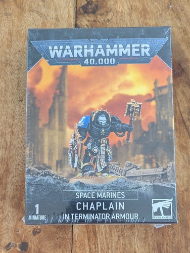 Space marines chaplain - marines, in